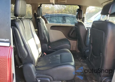 2014 Chrysler Town & Country Touring from USA, damaged, VIN 2C4RC1BG3ER257066